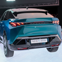 Peugeot e-3008 - prvi pogled 2023