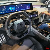 Peugeot e-3008 - prvi pogled 2023