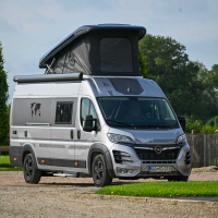 Opel movano van apollo 2,2 d L4H2 - test 2023
