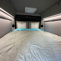 Opel movano van apollo 2,2 d L4H2 - test 2023