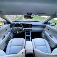 Hyundai kona 1.6 GDi HEV impression - test 2023