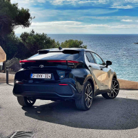 Toyota C-HR - za volanom 2023