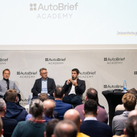 AutoBrief Akademija