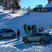 Zasnežena vozniška delavnica za člane AMZS - Veriga Lesce, Hyundai in AMZS delavnica 2024