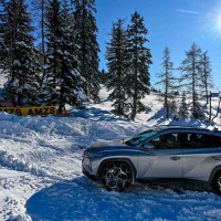 Zasnežena vozniška delavnica za člane AMZS - Veriga Lesce, Hyundai in AMZS delavnica 2024