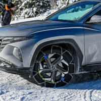 Zasnežena vozniška delavnica za člane AMZS - Veriga Lesce, Hyundai in AMZS delavnica 2024
