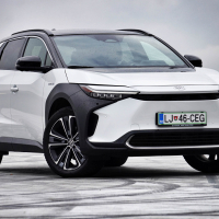Toyota bz4X AWD style - test 2024