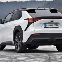 Toyota bz4X AWD style - test 2024
