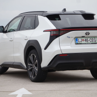 Toyota bz4X AWD style - test 2024