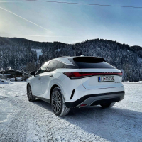 Lexus RX 450h+ luxury - test 2024