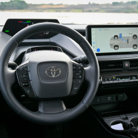 Toyota prius 2.0 PHEV premium - test 2024