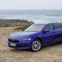 Škoda superb -  za volanom 2024