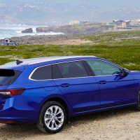 Škoda superb -  za volanom 2024