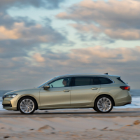 Škoda superb -  za volanom 2024