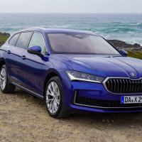 Škoda superb -  za volanom 2024