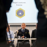 Novinarska konferenca: varna vožnja z avtodomi