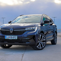 Renault espace iconic e-tech hybrid 200 - test 2024