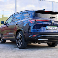 Renault espace iconic e-tech hybrid 200 - test 2024