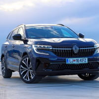 Renault espace iconic e-tech hybrid 200 - test 2024
