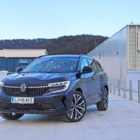 Renault espace iconic e-tech hybrid 200 - test 2024