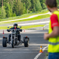 Trening za gibalno ovirane motoriste II