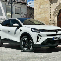 Prenovljeni renault captur - za volanom 2024