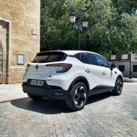 Prenovljeni renault captur - za volanom 2024