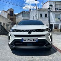 Prenovljeni renault captur - za volanom 2024