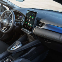Prenovljeni renault captur - za volanom 2024