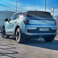 Ford explorer premium 250 kW AWD - test 2025