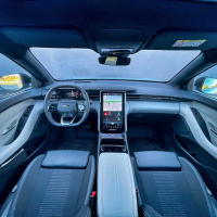 Ford explorer premium 250 kW AWD - test 2025