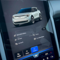 Ford explorer premium 250 kW AWD - test 2025