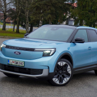 Ford explorer premium 250 kW AWD - test 2025