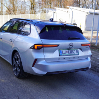 Opel astra sports tourer hybrid ultimate - test 2025