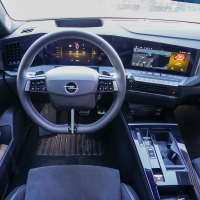 Opel astra sports tourer hybrid ultimate - test 2025