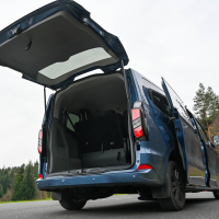 Ford tourneo custom 2,0 TDCi titanium - test 2025