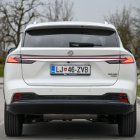 MG HS PHEV luxury - panorama 2025