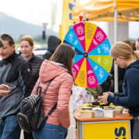 Drive-in kino in druženje ob otvoritvi nove steze za tehnične preglede v AMZS Kranj - 1.del