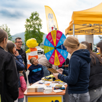 Drive-in kino in druženje ob otvoritvi nove steze za tehnične preglede v AMZS Kranj - 2.del