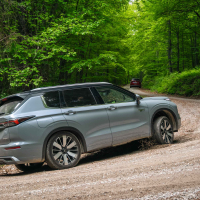 Mitsubishi outlander in člani AMZS - doživetje 2025