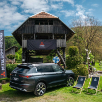Mitsubishi outlander in člani AMZS - doživetje 2025