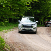 Mitsubishi outlander in člani AMZS - doživetje 2025