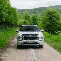 Mitsubishi outlander in člani AMZS - doživetje 2025