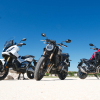 Honda menjalniki tri dežele - Na motorju 2025