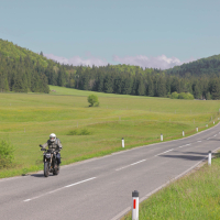 Honda menjalniki tri dežele - Na motorju 2025