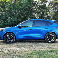 Ford kuga ST-line X 2.5 duratec PHEV - test 2025