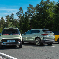 Hyundai inster 49kW impression, renault 5 EV52 iconic in škoda elroq 85 - test 2025