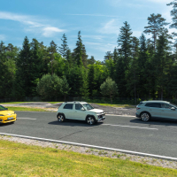 Hyundai inster 49kW impression, renault 5 EV52 iconic in škoda elroq 85 - test 2025