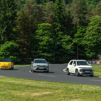 Hyundai inster 49kW impression, renault 5 EV52 iconic in škoda elroq 85 - test 2025