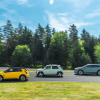 Hyundai inster 49kW impression, renault 5 EV52 iconic in škoda elroq 85 - test 2025